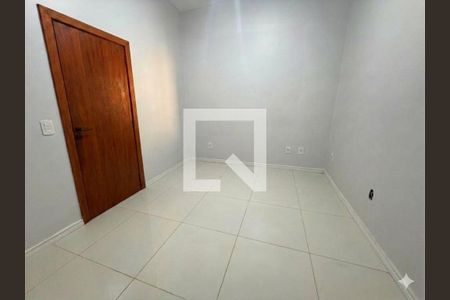 Quarto 2 de casa para alugar com 2 quartos, 55m² em Loteamento Jardim Timbaúva, Gravataí