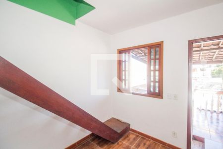 Sala 2 de casa para alugar com 3 quartos, 210m² em Bento Ribeiro, Rio de Janeiro