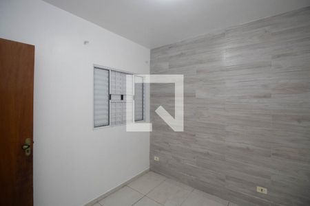 Quarto de apartamento para alugar com 1 quarto, 35m² em Vila Nova Galvão, São Paulo