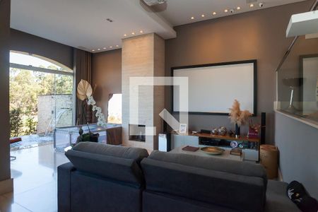 sala de tv  de casa de condomínio à venda com 3 quartos, 340m² em Alphaville - Nova Lima, Nova Lima