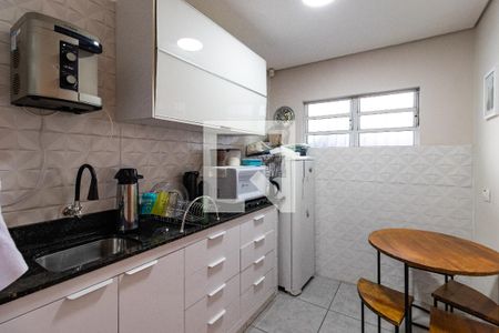 Cozinha de casa para alugar com 2 quartos, 200m² em Várzea da Barra Funda, São Paulo