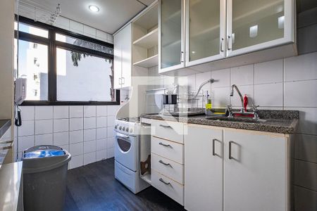Sala/Cozinha de apartamento para alugar com 1 quarto, 50m² em Pinheiros, São Paulo