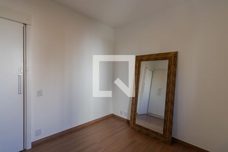 Quarto 1 de apartamento para alugar com 2 quartos, 62m² em Vila Uberabinha, São Paulo