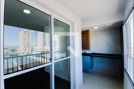 Varanda da Sala de apartamento para alugar com 2 quartos, 55m² em Vila das Bandeiras, Guarulhos