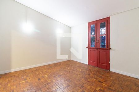 Quarto 1 de casa à venda com 2 quartos, 375m² em Caxingui, São Paulo