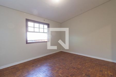 Quarto 2 de casa à venda com 2 quartos, 375m² em Caxingui, São Paulo