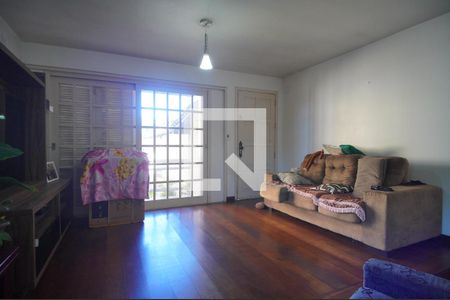 Sala de casa para alugar com 3 quartos, 130m² em Rondônia, Novo Hamburgo