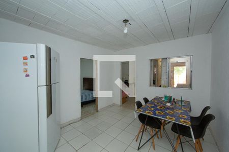 Sala de casa à venda com 2 quartos, 150m² em Betânia, Belo Horizonte