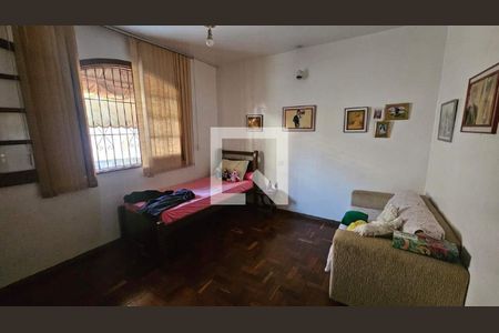 Casa à venda com 3 quartos, 258m² em Jardim Guanabara, Belo Horizonte