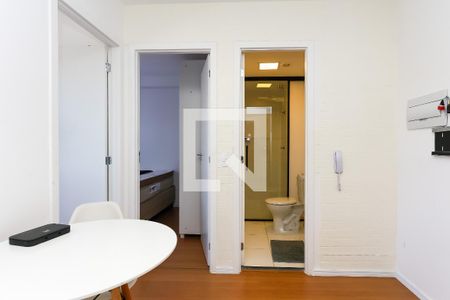 Sala / cozinha de kitnet/studio para alugar com 2 quartos, 30m² em Jardim Monte Kemel, São Paulo