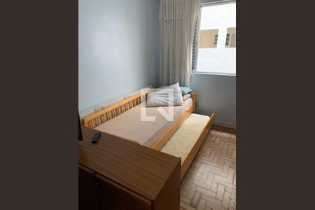 Sala / Quarto de kitnet/studio para alugar com 1 quarto, 28m² em Gonzaga, Santos
