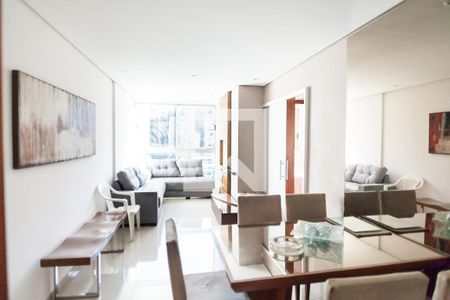 sala de apartamento para alugar com 2 quartos, 70m² em Buritis, Belo Horizonte