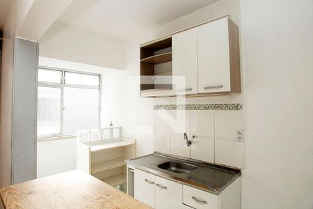 Cozinha/Área de serviço de apartamento para alugar com 1 quarto, 46m² em Menino Deus, Porto Alegre