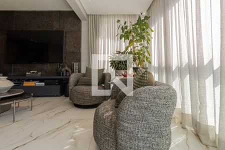 Apartamento à venda com 3 quartos, 153m² em Indianópolis, São Paulo