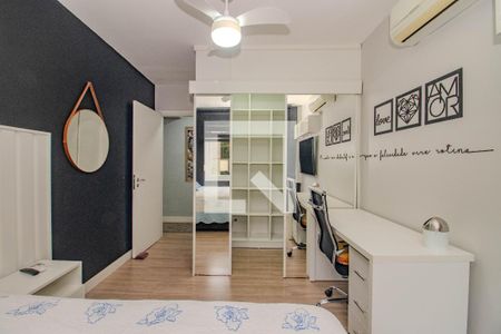 Quarto 1 de apartamento para alugar com 2 quartos, 90m² em Petrópolis, Porto Alegre
