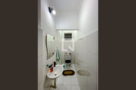 Lavabo de casa à venda com 3 quartos, 220m² em Vila Prudente, São Paulo