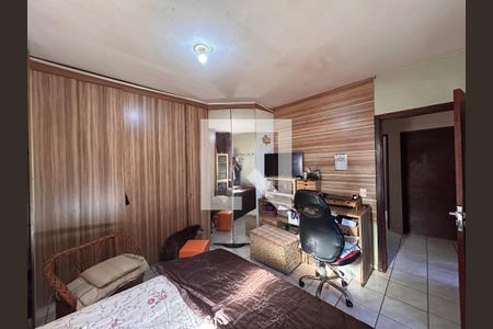 Quarto 1 - Suíte 1  de casa para alugar com 3 quartos, 240m² em Vila Santana, São Paulo