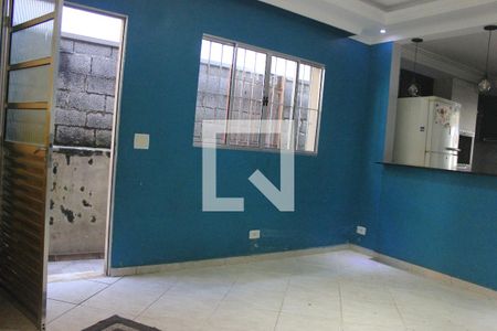 Sala  de casa para alugar com 2 quartos, 100m² em Jardim Ponte Alta I, Guarulhos