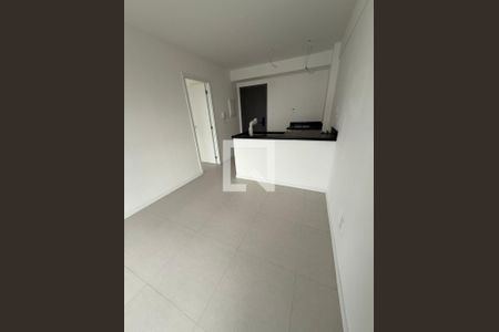 Sala/Cozinha de kitnet/studio para alugar com 1 quarto, 39m² em Jaguaribe, Salvador