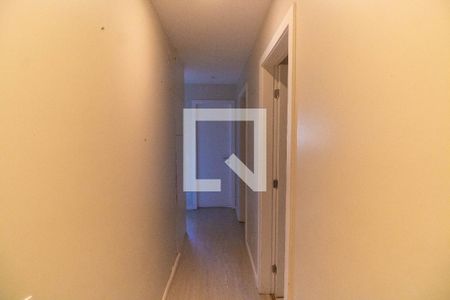Corredor  de apartamento para alugar com 4 quartos, 180m² em Piratininga, Niterói