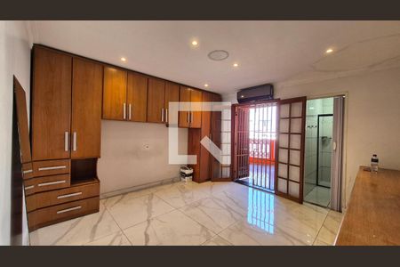Suíte de casa para alugar com 2 quartos, 249m² em Vila Bela Vista, Santo André