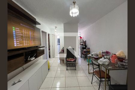 Apartamento à venda com 2 quartos, 42m² em Caiapos, Contagem
