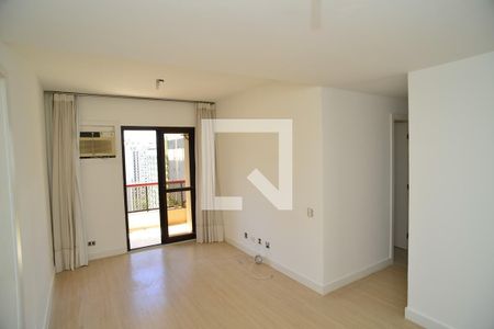 Sala de apartamento para alugar com 2 quartos, 62m² em Barra da Tijuca, Rio de Janeiro
