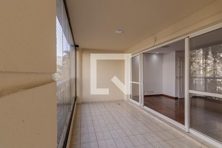 Sacada de apartamento para alugar com 3 quartos, 129m² em Moema, São Paulo