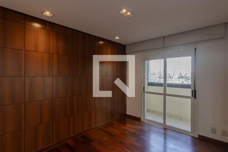 Sala de apartamento para alugar com 3 quartos, 129m² em Moema, São Paulo