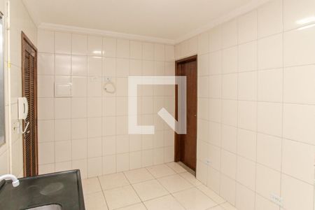 Sala e Cozinha de apartamento para alugar com 1 quarto, 25m² em Vila Gustavo, São Paulo