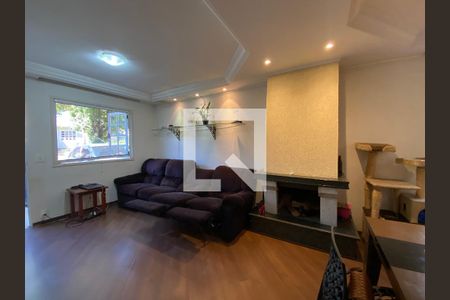 Sala  de casa de condomínio para alugar com 3 quartos, 156m² em Jardim Rosa Maria, São Paulo