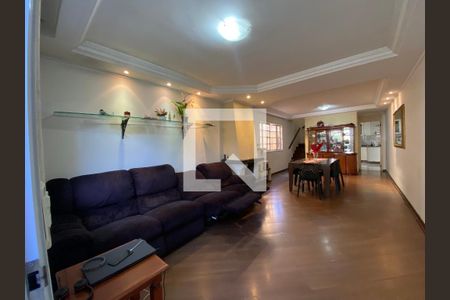 Sala  de casa de condomínio para alugar com 3 quartos, 156m² em Jardim Rosa Maria, São Paulo