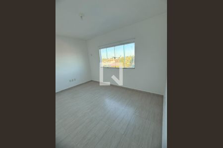 Quarto de apartamento para alugar com 2 quartos, 68m² em Terra Firme, Rio das Ostras