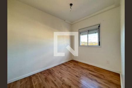 Quarto 1 de apartamento para alugar com 2 quartos, 58m² em Medianeira, Porto Alegre