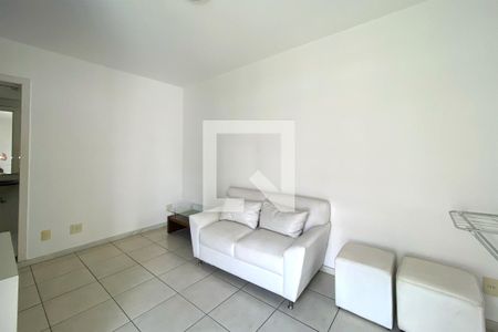 Sala de Estar de apartamento para alugar com 2 quartos, 134m² em Estoril, Belo Horizonte
