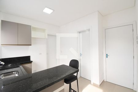 Sala/Cozinha de kitnet/studio para alugar com 1 quarto, 26m² em Cajuru, Curitiba