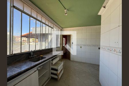 Cozinha de casa à venda com 4 quartos, 360m² em Pindorama, Belo Horizonte