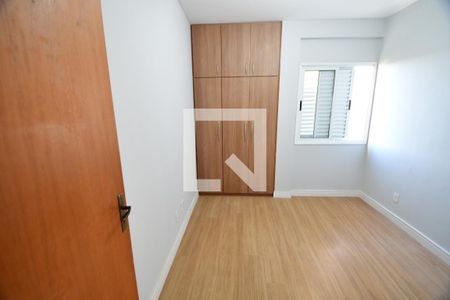 Quarto 1  de apartamento para alugar com 3 quartos, 70m² em Chácara Primavera, Campinas