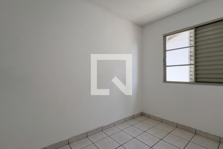 Quarto 2 de apartamento para alugar com 2 quartos, 42m² em Vila Nova Bonsucesso, Guarulhos