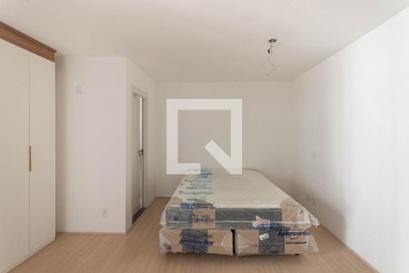 Studio de kitnet/studio à venda com 0 quarto, 32m² em Santo Cristo, Rio de Janeiro