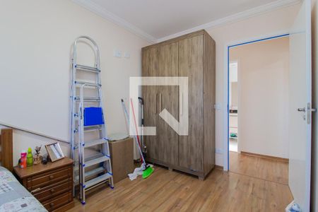 Quarto 2 de apartamento para alugar com 2 quartos, 57m² em Jardim Itapark, Mauá