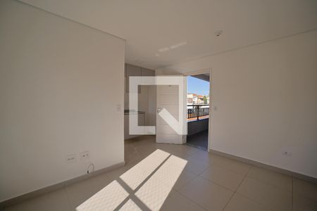 Sala de apartamento para alugar com 2 quartos, 45m² em Vila Guilhermina, São Paulo