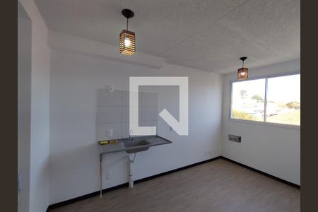 Sala/Cozinha de apartamento para alugar com 1 quarto, 28m² em Vila Moraes, São Paulo