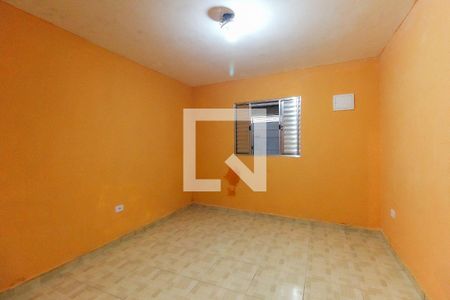 Quarto 1 de casa para alugar com 2 quartos, 85m² em Parque Guaianazes, São Paulo
