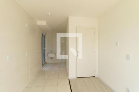 Sala/Cozinha de apartamento para alugar com 2 quartos, 44m² em Lamenha Grande, Curitiba