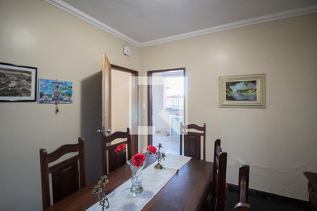 Sala de Jantar de casa à venda com 3 quartos, 300m² em Vila Pérola, Belo Horizonte