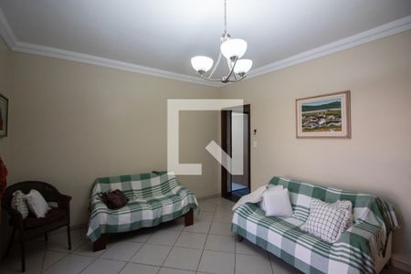 Sala de casa à venda com 3 quartos, 300m² em Vila Pérola, Belo Horizonte