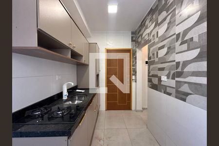 Cozinha de casa de condomínio para alugar com 1 quarto, 20m² em São João Climaco, São Paulo
