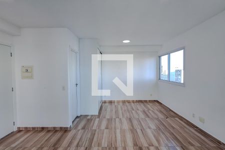 Sala/Quarto de kitnet/studio à venda com 1 quarto, 36m² em Liberdade, São Paulo