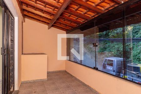 Varanda Sala de casa para alugar com 3 quartos, 450m² em Vila Jaguari, São Paulo